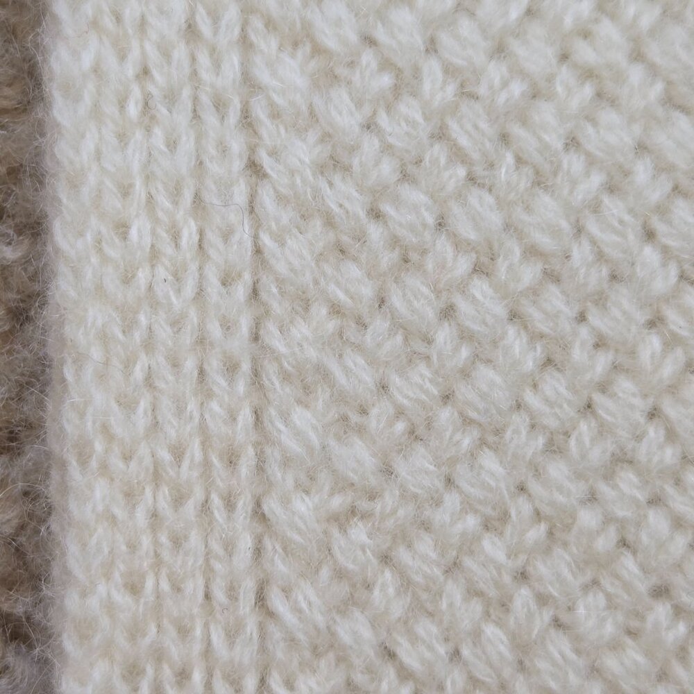 NWOT Garnet Hill Cashmere Scarf Basketweave Ivory - Picture 7 of 8